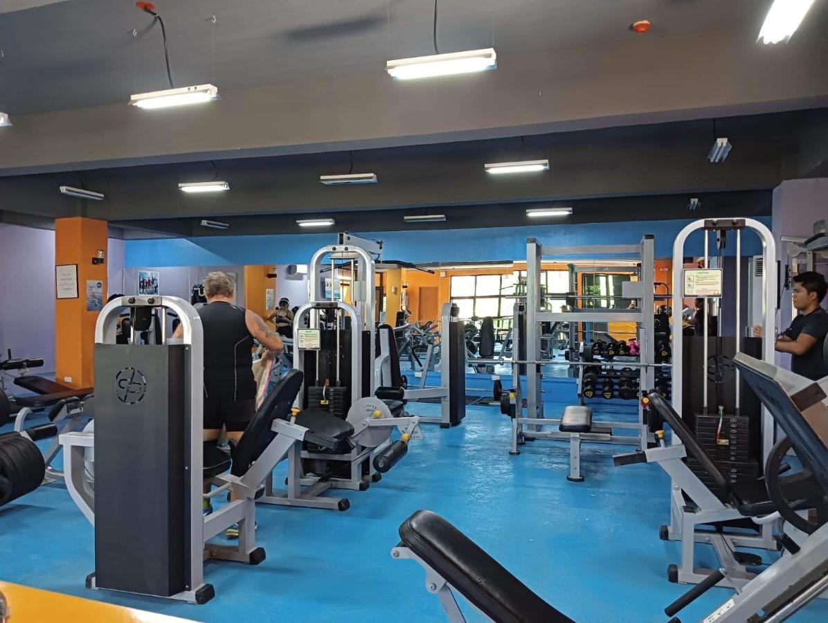 מקטאן Saekyung Condominium Dormitory Ladies Only מראה חיצוני תמונה